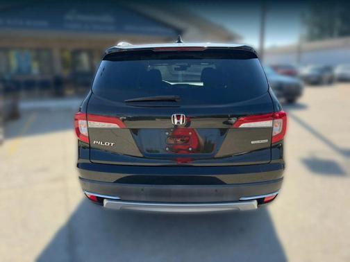 2019 Honda Pilot Touring 8-Passenger