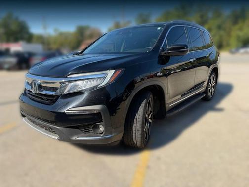 2019 Honda Pilot Touring 8-Passenger