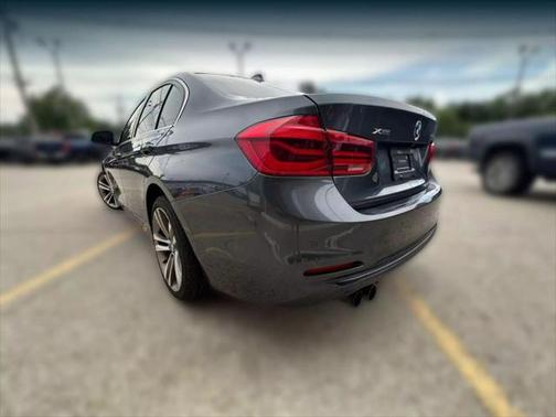 2017 BMW 330 xDrive