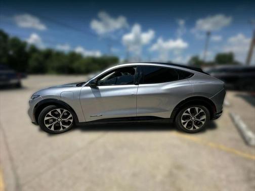 2021 Ford Mustang Mach-E Premium