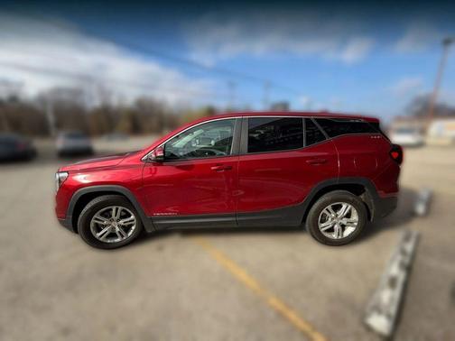 2023 GMC Terrain SLE