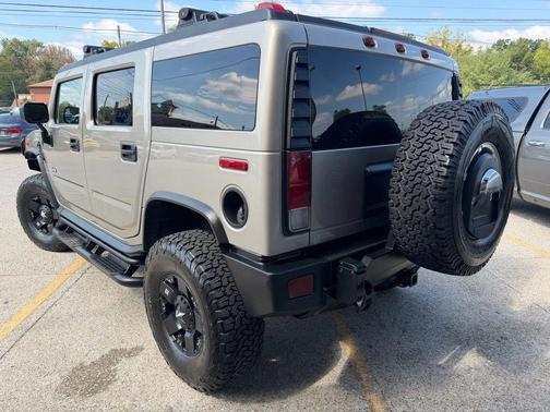2005 Hummer H2 Base