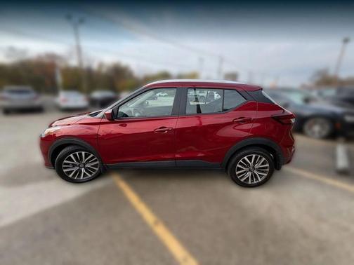 2021 Nissan Kicks SV