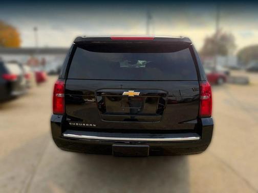 2016 Chevrolet Suburban LTZ