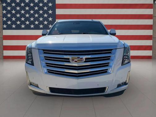 2019 Cadillac Escalade Platinum