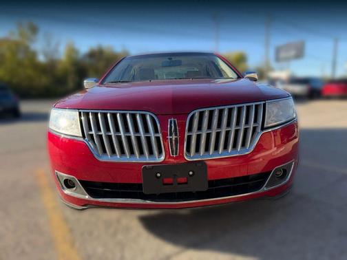 2012 Lincoln MKZ Base