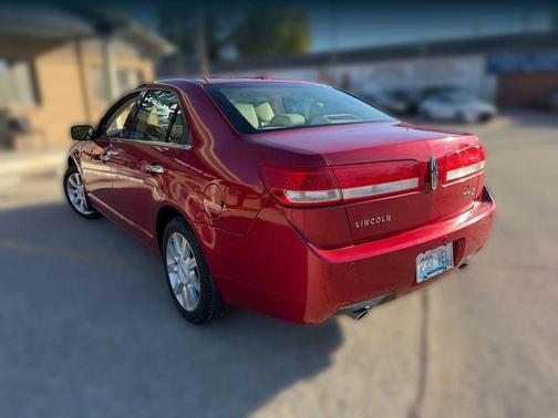 2012 Lincoln MKZ Base