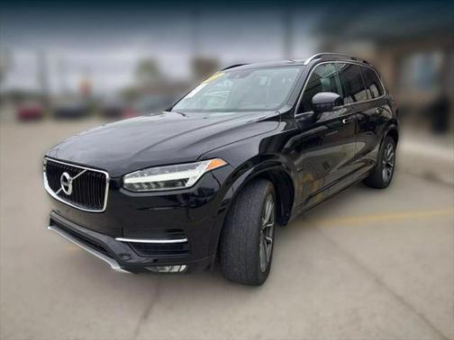 2018 Volvo XC90 T5 Momentum