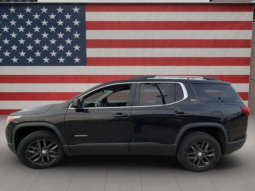 2017 GMC Acadia SLT-1