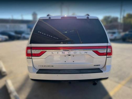 2016 Lincoln Navigator Reserve