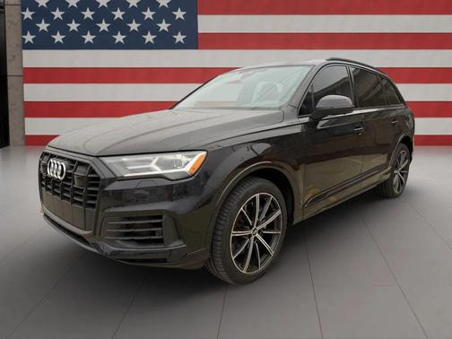 2020 Audi Q7 55 Premium Plus