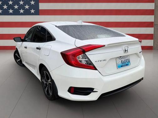 2017 Honda Civic Touring