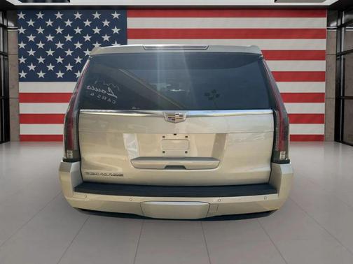 2016 Cadillac Escalade ESV Sport Platinum