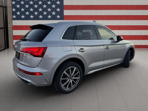 2022 Audi SQ5 3.0T Premium Plus