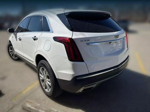 2020 Cadillac XT5 Sport