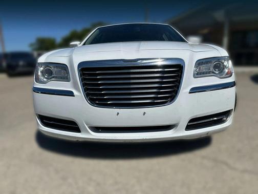 2012 Chrysler 300 S