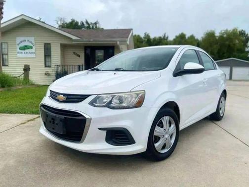 2017 Chevrolet Sonic LS