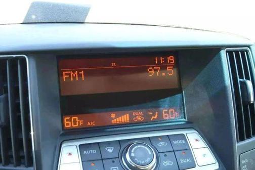 2010 Nissan Maxima S