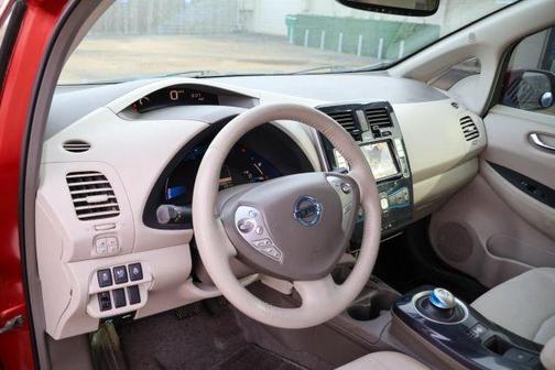 2012 Nissan Leaf SL