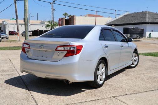 2013 Toyota Camry SE