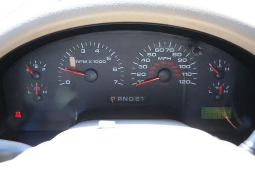 2005 Ford F-150 XLT