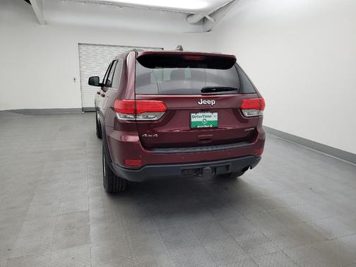 2017 Jeep Grand Cherokee Laredo