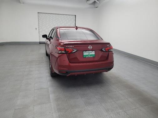 2021 Nissan Versa 1.6 S