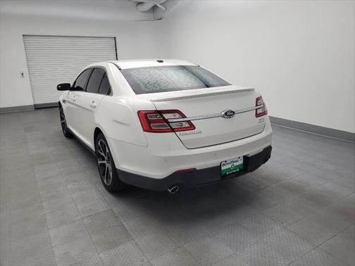 2015 Ford Taurus SEL