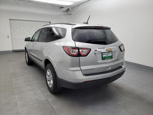 2017 Chevrolet Traverse LS