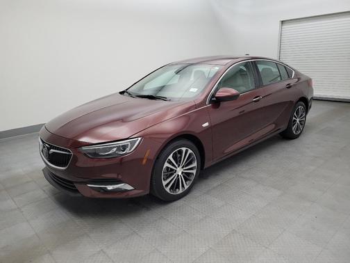 2018 Buick Regal Sportback Essence