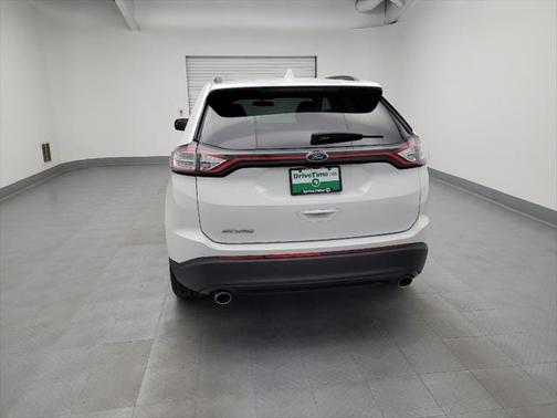 2015 Ford Edge SE