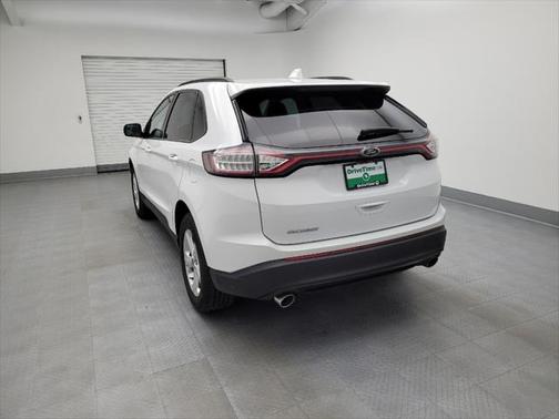 2015 Ford Edge SE