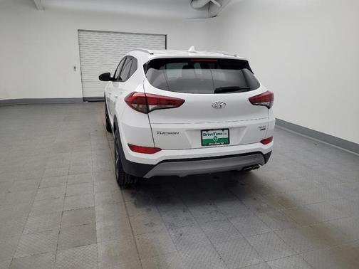 2018 Hyundai TUCSON Sport