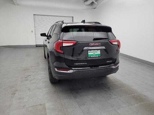 2022 GMC Terrain AWD AT4