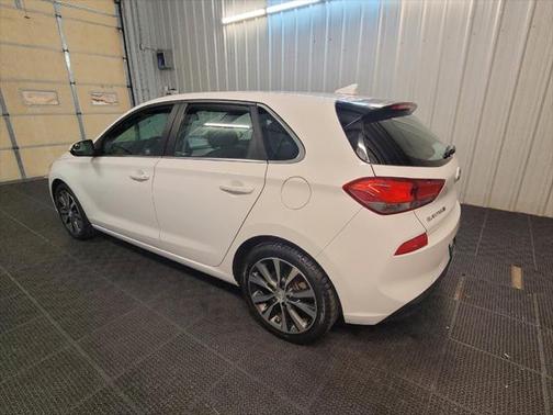 2018 Hyundai Elantra GT Base