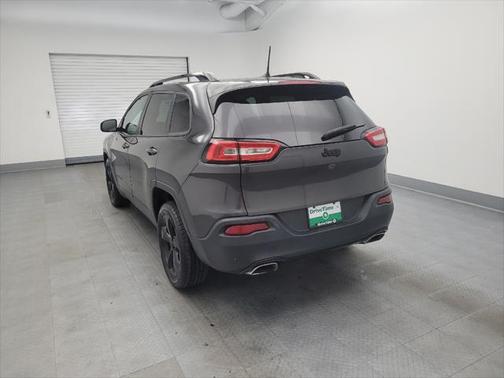 2016 Jeep Cherokee Altitude