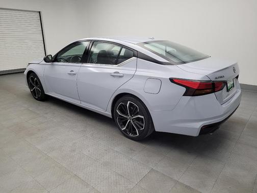 2023 Nissan Altima SR FWD