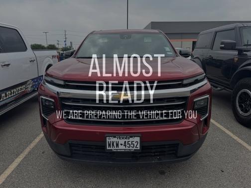 Radiant Red 2025 Chevrolet Traverse LT