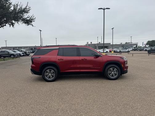 Radiant Red 2025 Chevrolet Traverse LT