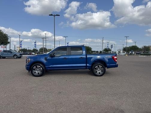 ATLAS BLUE METALLIC 2023 Ford F-150 XL