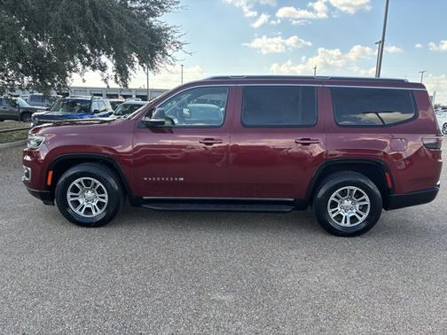 2023 Jeep Wagoneer BASE