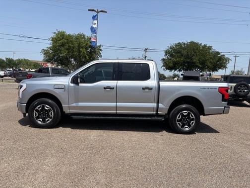 ICONIC SILVER METALLIC 2023 Ford F-150 XLT