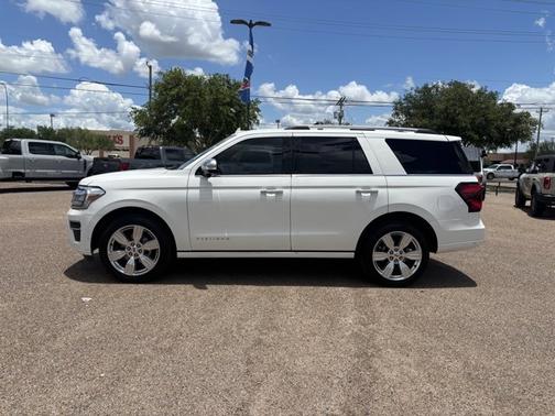 STAR WHITE MET TRI-COAT 2024 Ford Expedition PLATINUM