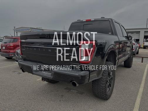 2023 Ford F-150 PLATINUM