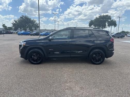 2024 GMC Terrain AT4