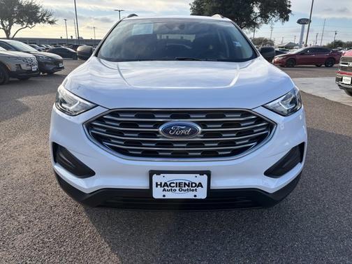 2021 Ford Edge SE