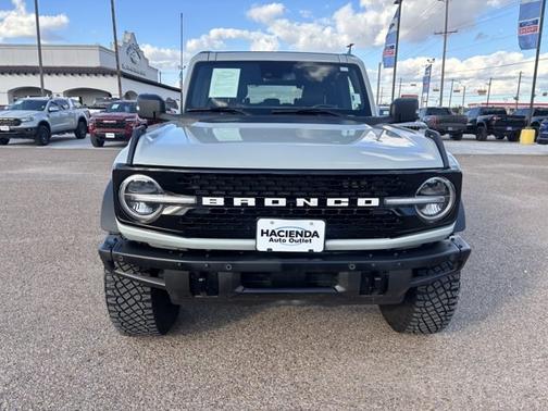2024 Ford Bronco WILDTRAK