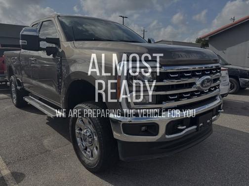 2023 Ford F-250 LARIAT