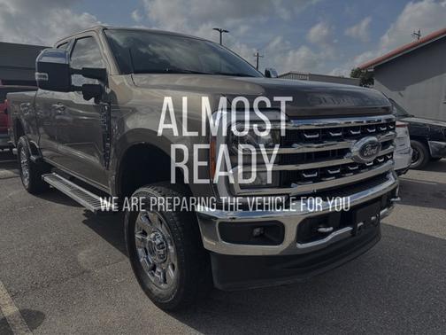 2023 Ford F-250 LARIAT
