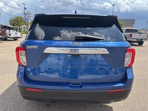 2022 Ford Explorer BASE
